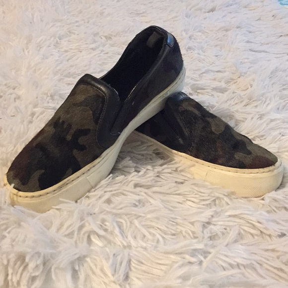 Zara Other - Zara Basic Camouflage Shoe